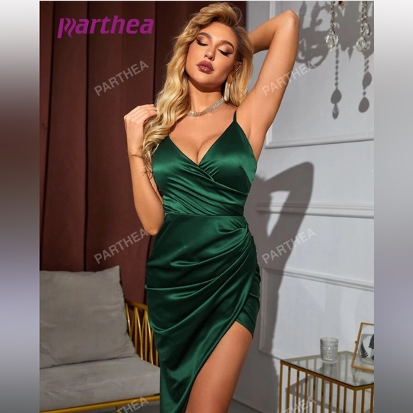 Women's Green Satin Dress - Picture 4 of 7